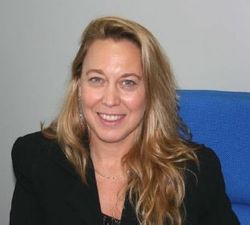 En 2016, Cristina García, 47 ans, rejoint Spring-PostNL International, division internationale de La Poste des Pays-Bas (PostNL)