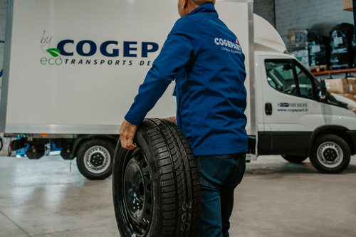 Cogepart consolide son activité historique dans le domaine exigeant de la livraison de pièces automobiles