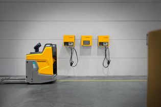 Jungheinrich dévoile son nouveau chargeur haute fréquence SLH 700